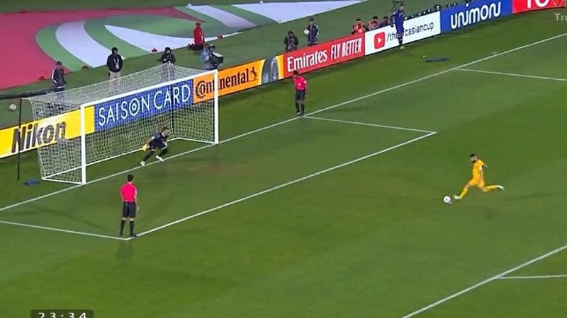 Điểm khác biệt giữa đá luân lưu và penalty